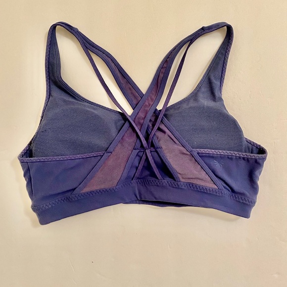 Athleta Sports Bra - EUC - size medium - Picture 3 of 5